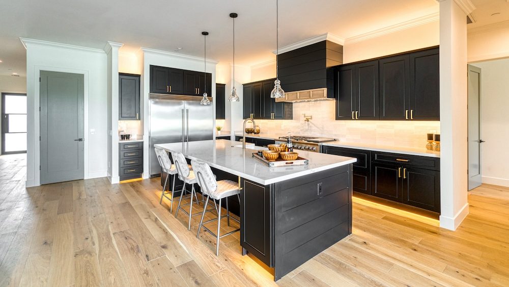 Black and white kitchen